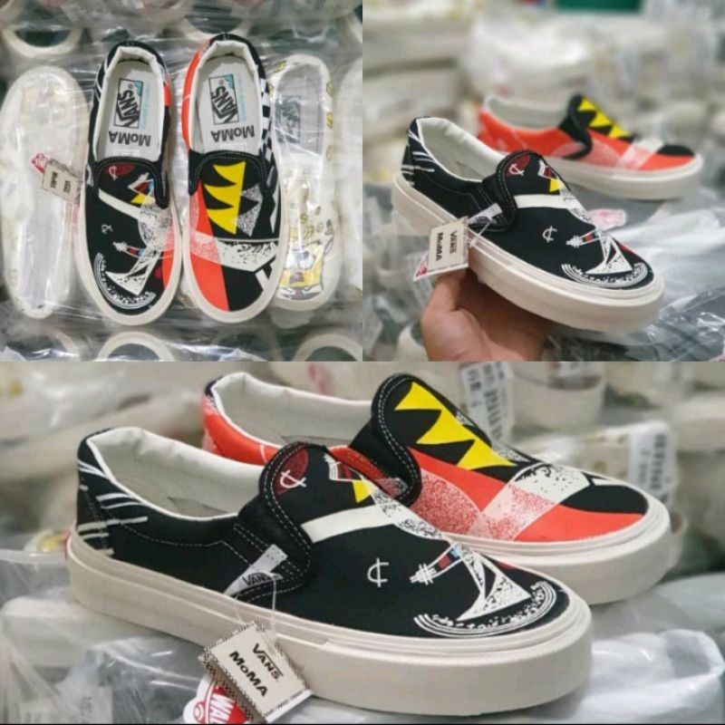 SEPATU SNEAKER IMPORT VANS OLD SKOOL MOMA SLIP ON PRIA DAN WANITA