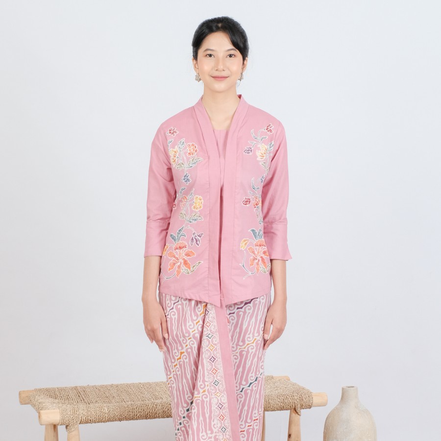 Kebaya Batik Encim Malia Lengan 7/8 Meradelima Katun Dusty Pink