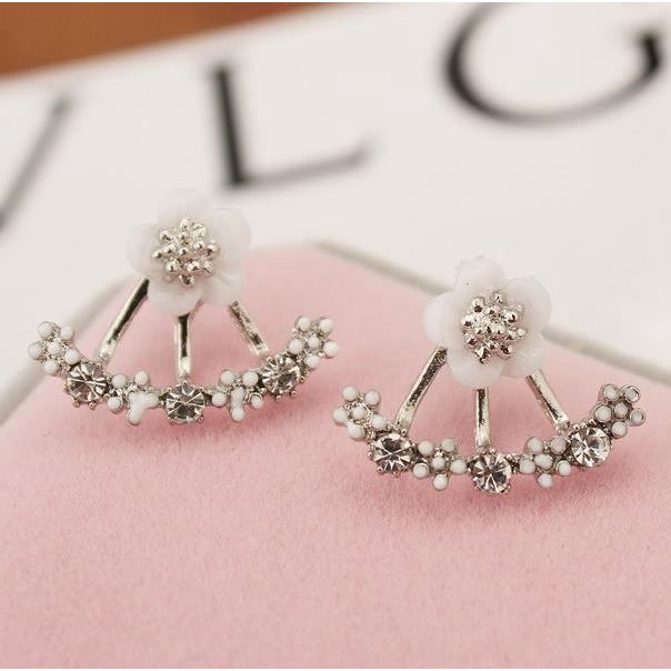 Anting Wanita Daisy Sun Flower Bunga Daisy dan Gaya Simple Korea-Bunga Daisy - Silver