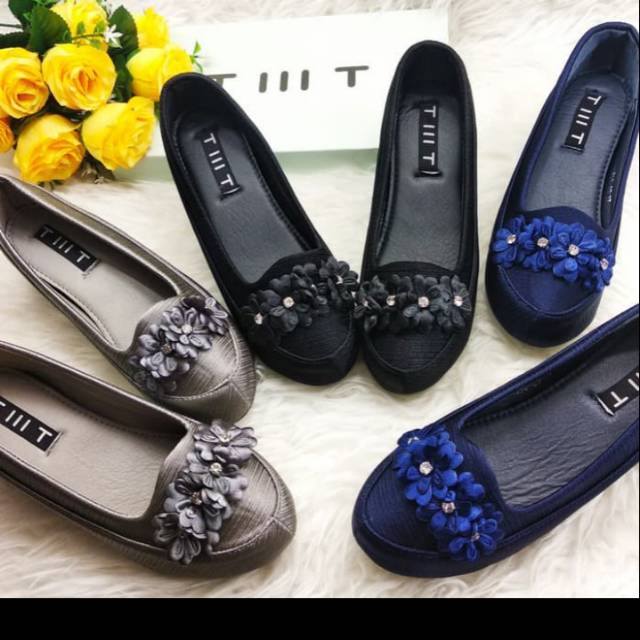 Wedges TMT sepatu import