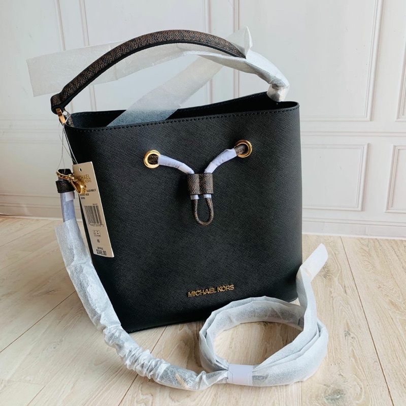 Tas MK original - Michael kors suri medium bucket in black