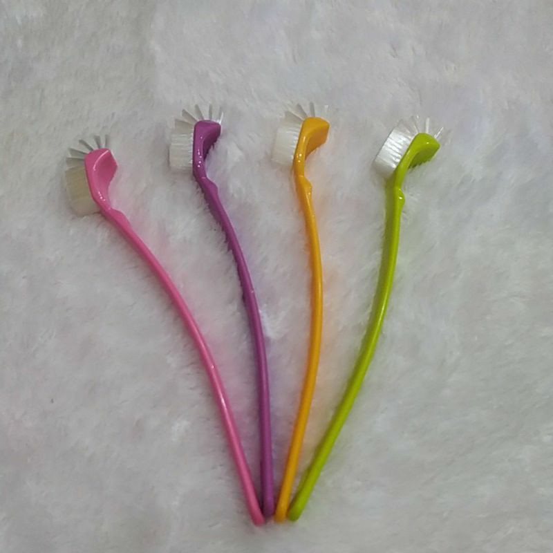 

Tupper Brush