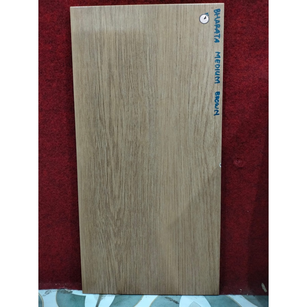 Keramik Lantai Tangga Motif Kayu Kasar Bharata Med Brown 30x60