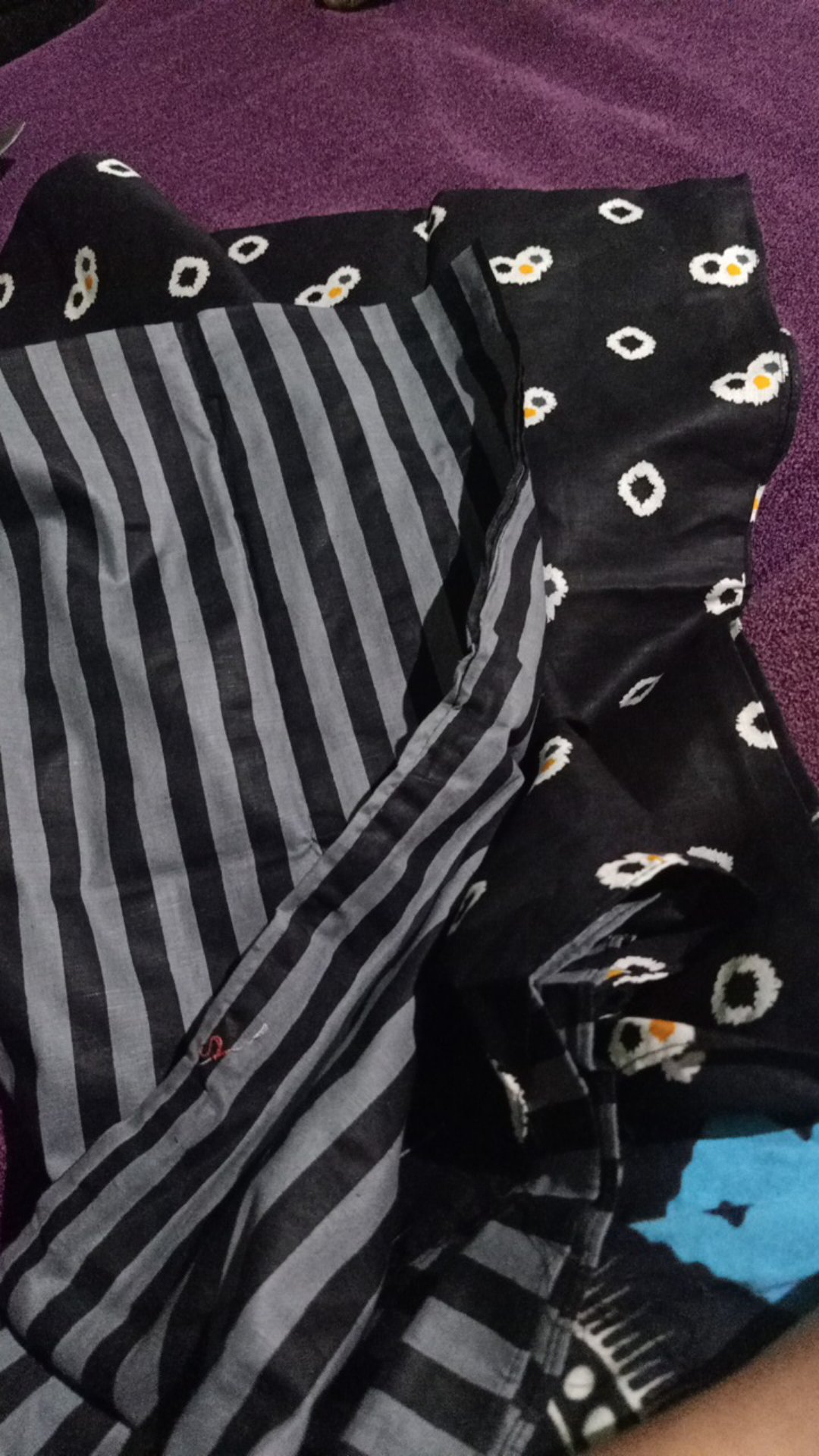 Crop Top Etnik Atasan Batik Wanita Modern