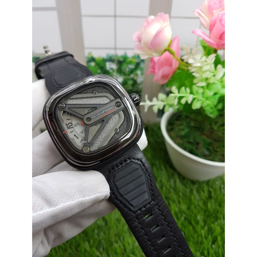 SEVENFRIDAY SERIESS AUTOMATIC MIYOTA JAPAN