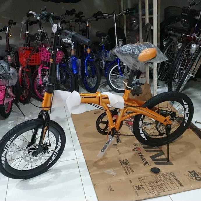 Produk Terbaik] Sepeda Lipat Genio By United F211 20 Inch 7 Speed Disc Brake
