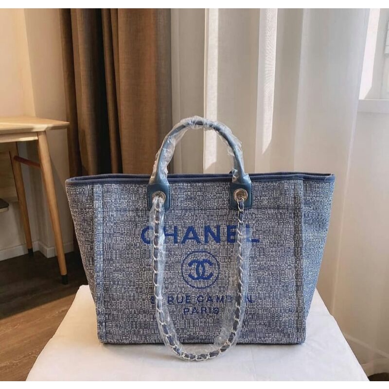 CHANEL DEAUVILLE RUE CAMBON