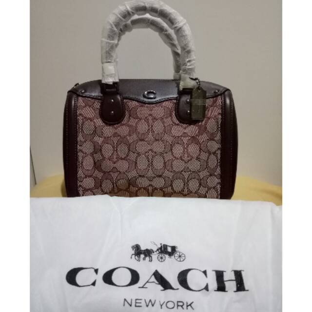 COACH F38112 IVIE BENNETT SATCHEL IN SIGNATURE JACQUARD (QBRAS)

Coach