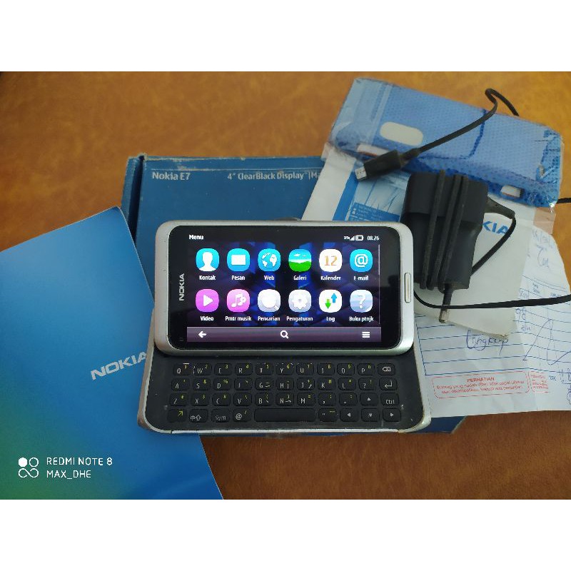 Nokia E7 communicator fullset jadul elegan kenangan langka..