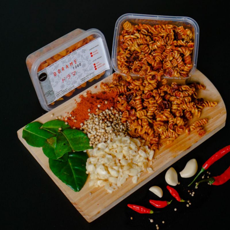 

(TERENAK) MAKARONI SPIRAL 70GR KEMASAN BOX