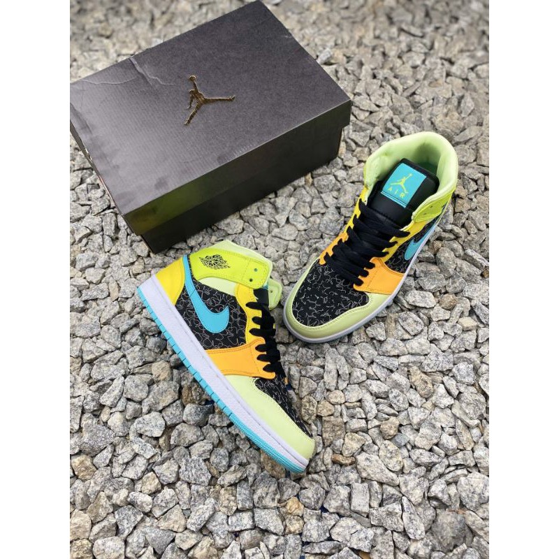 NIKE BLAZER OFF WHITE CLOVER FLOWER