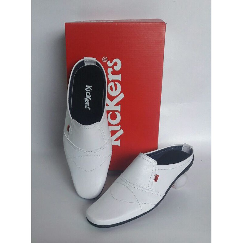 sepatu selop kickers pria