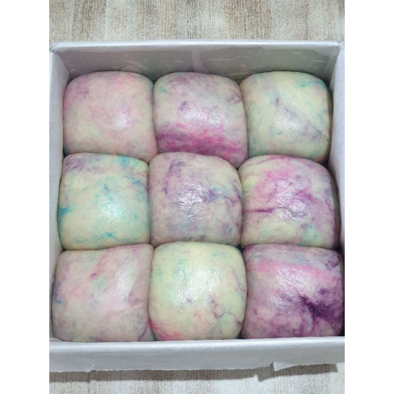 

TieDye Japanese Milk Bun / Bread / Buns / Roti Kasur Pertama Di Jakarta