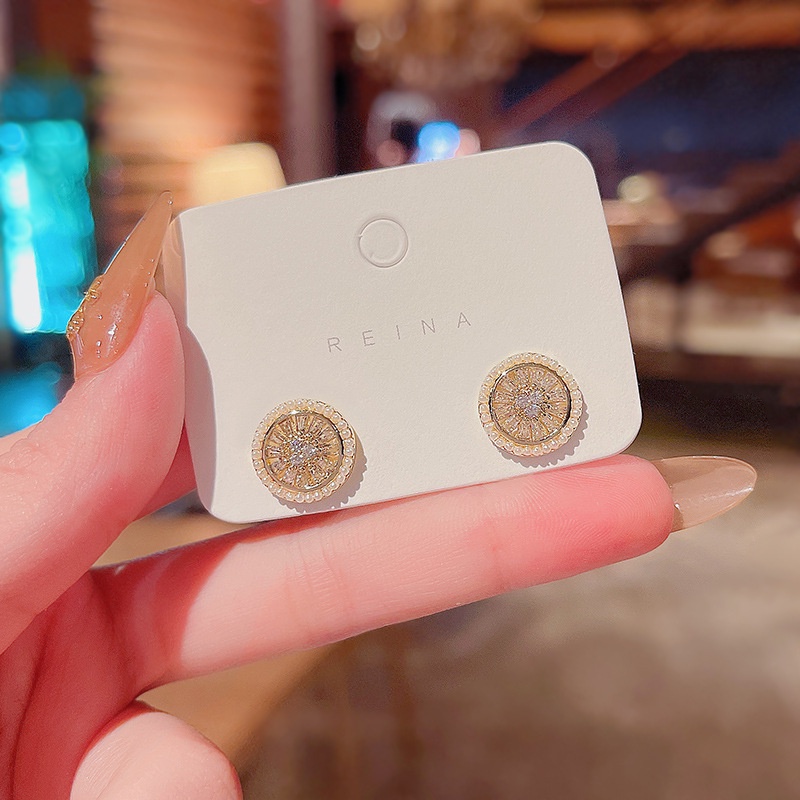 Anting Rumbai Aksen Berlian Untuk Wanita