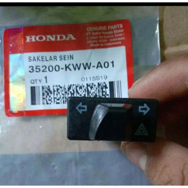 Tombol Saklar Sein HAZARD Beat fi / Vario / Scoopy-FI / Revo / absolute / Blade