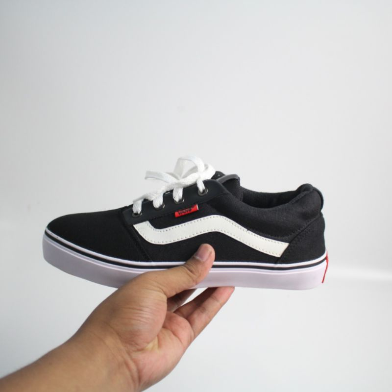 SEPATU VANS MURAH MODEL TERBARU