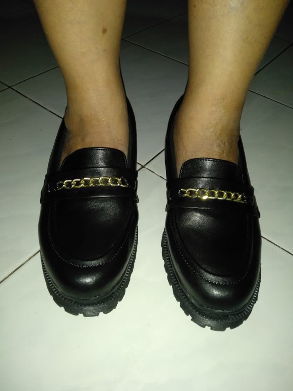 Arskaprojects Sepatu Wanita Handmade Cello Black.