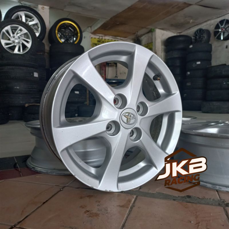 VELG MOBIL BEKAS COPOTAN ORI AGYA R14 VELG ONLY LUBANG 4X100 ET 45