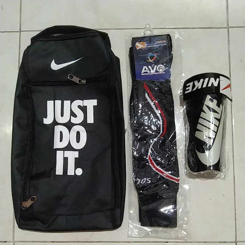 Paket 3 Murah Sepak Bola &amp; Futsal Anak Kaos Kaki AVO