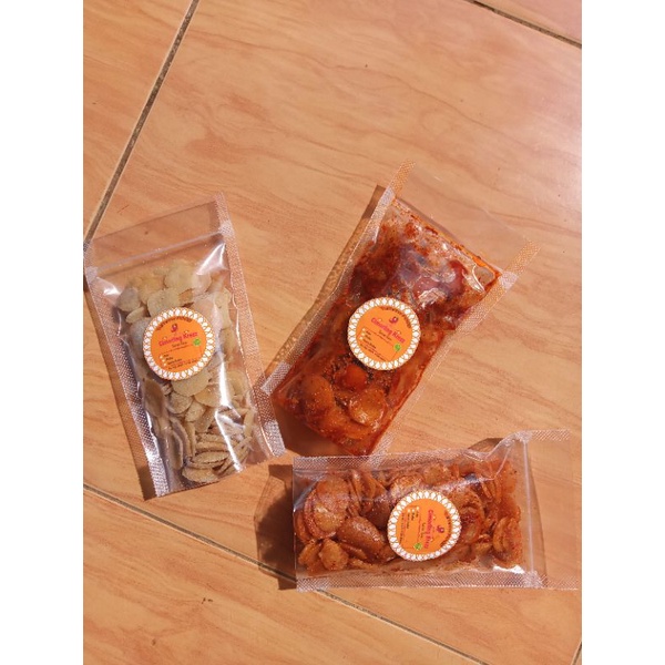 

Cimolring/cemilan renyah/enak
