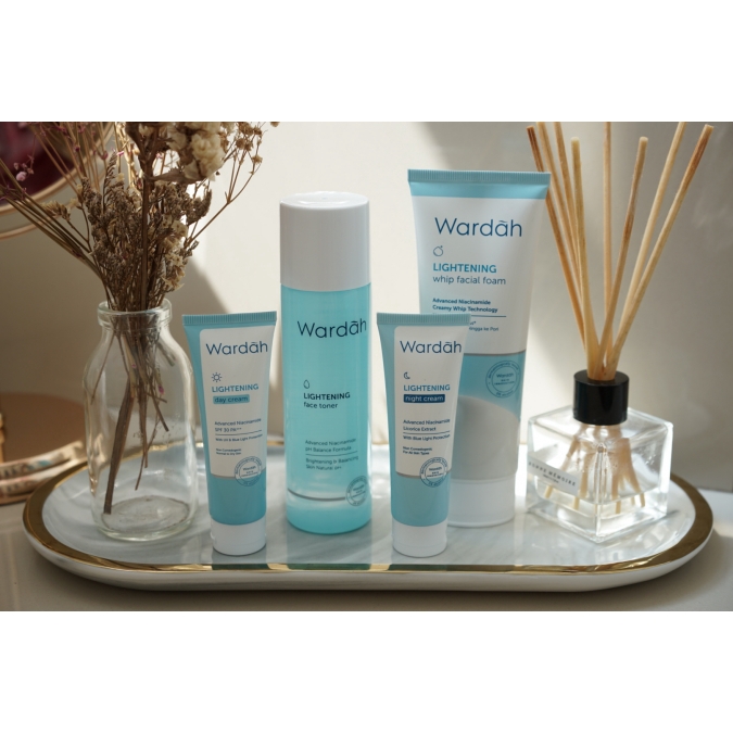WARDAH LIGHTENING SERIES LENGKAP Day Night Serum Powder Twc Toner Wash BB Cream Cleanser
