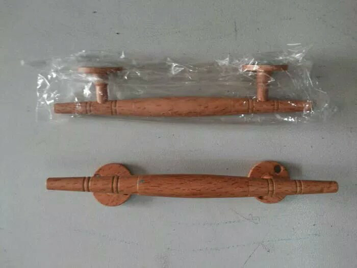 Tarikan Pintu / jendela minimalis motif Wood kayu