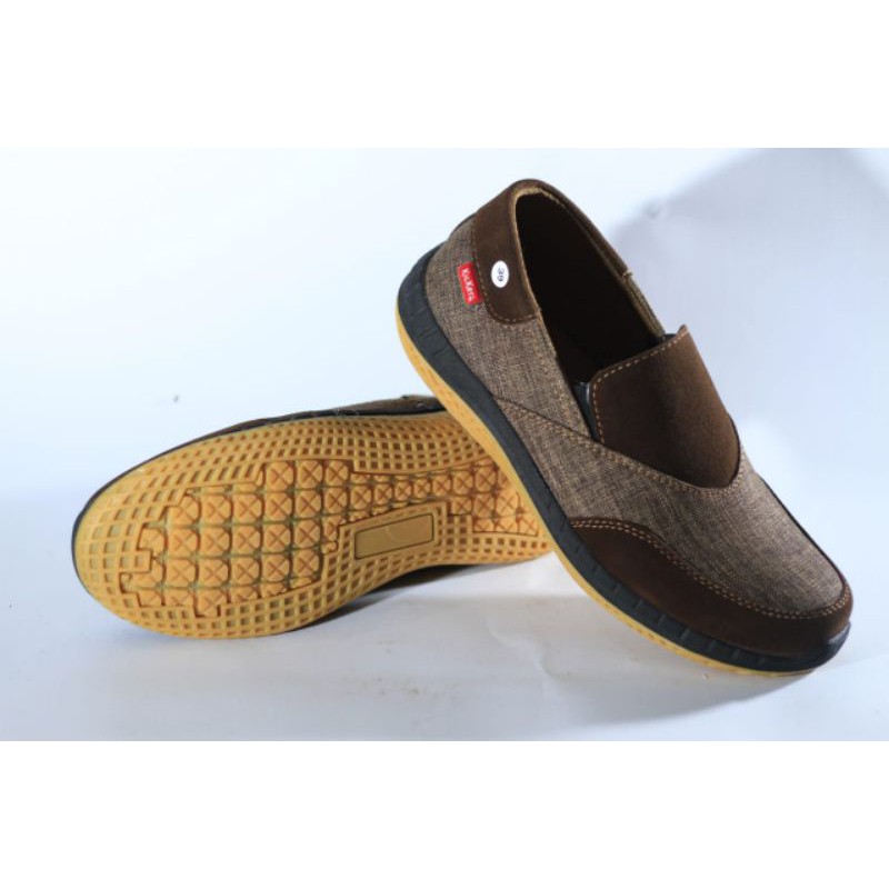 Sepatu Pria Kulit Premium Sintetis Slip On Kasual Cowok Kantoran Lentur Sol Karet Original Suede