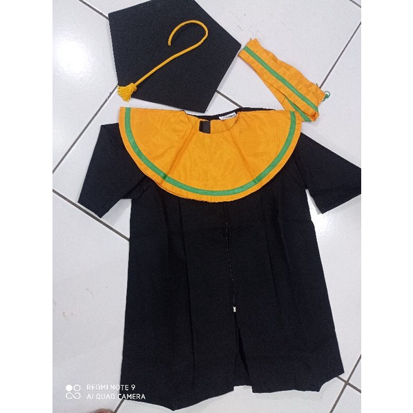 

Seragam Wisuda TK