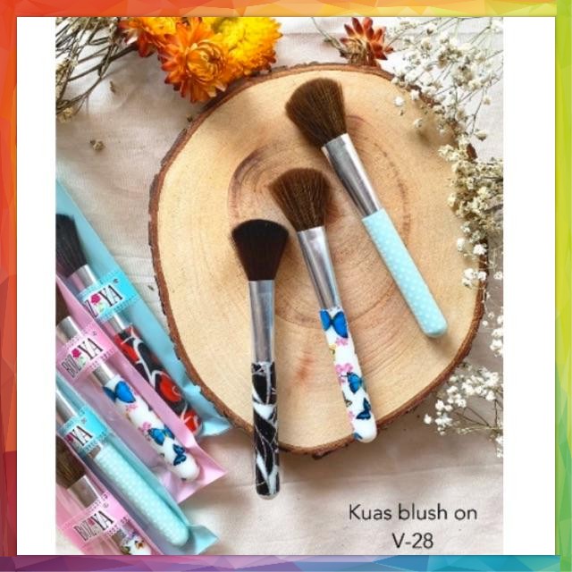 KUAS BLUSH ON / make up brush