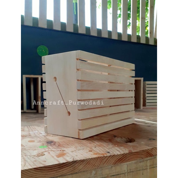 

kotak sendok / kotak pensil
