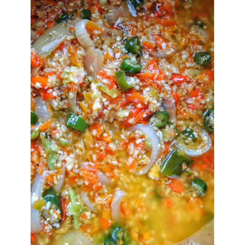 

Sambal bawang gurih enak 200 gr bisa kirim ke seluruh indonesia.