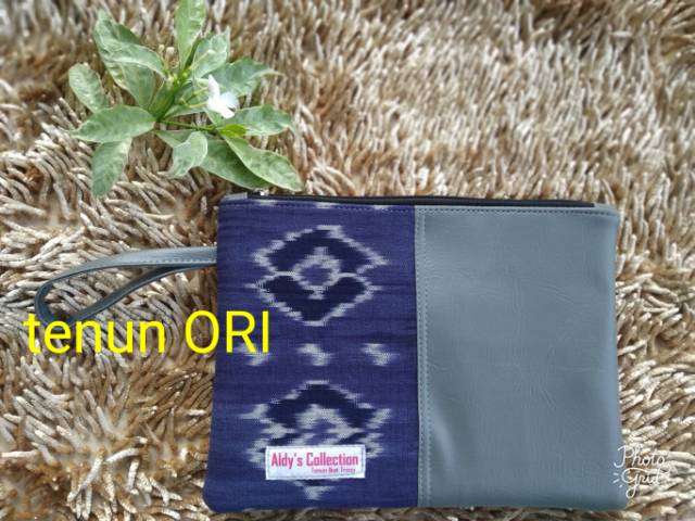 Pouch tenun UNISEX