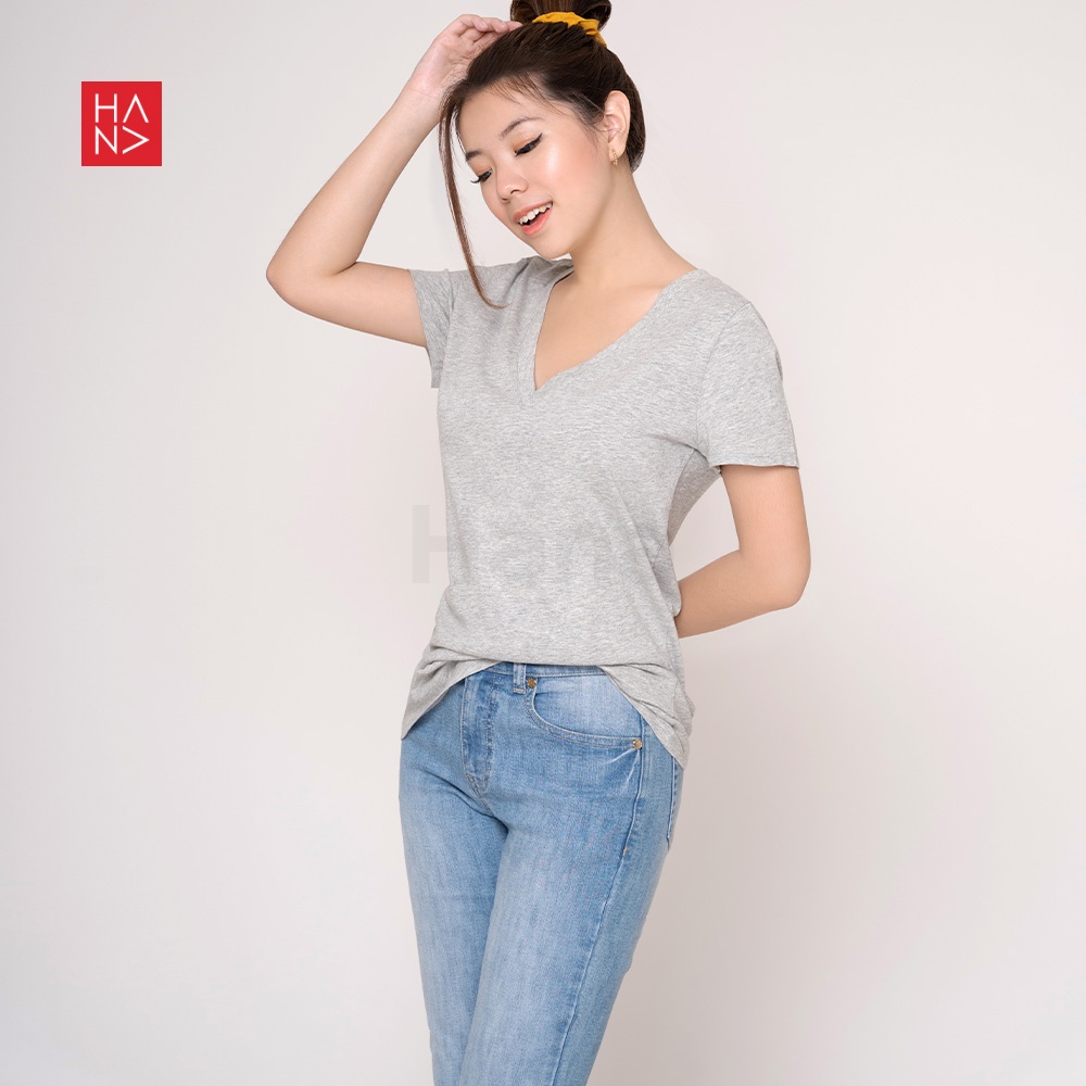 HanaFashion JKT - Yuki Basic T-shirt Kaos Wanita Murah - TS488