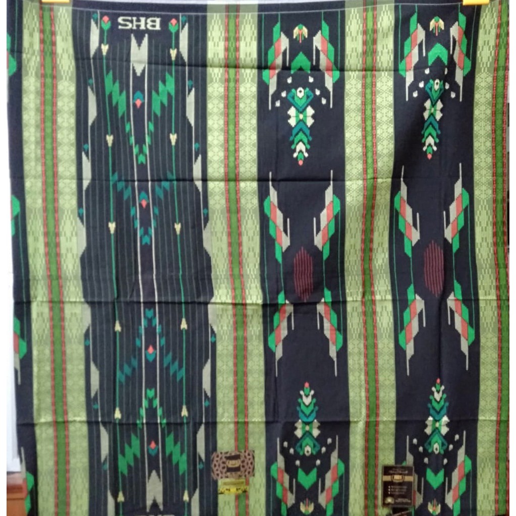 Sarung BHS SUTRA 50% SGE