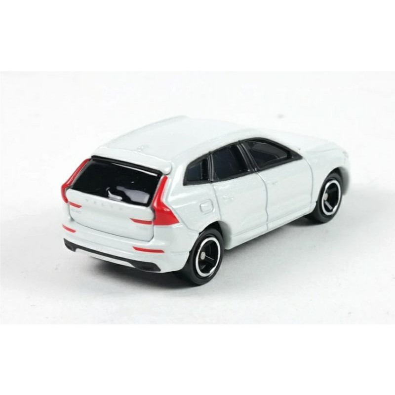 Tomica Reguler 22 Volvo XC60 TAKARA TOMY