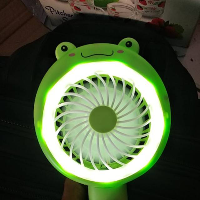 Kipas Genggam Lucu