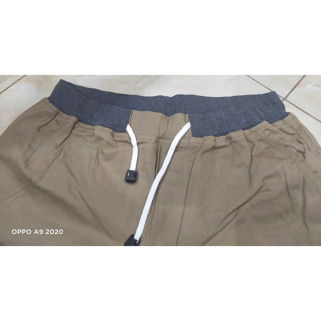 CELANA PENDEK CHINO SUPER JUMBO SETRET SIZE 40-50