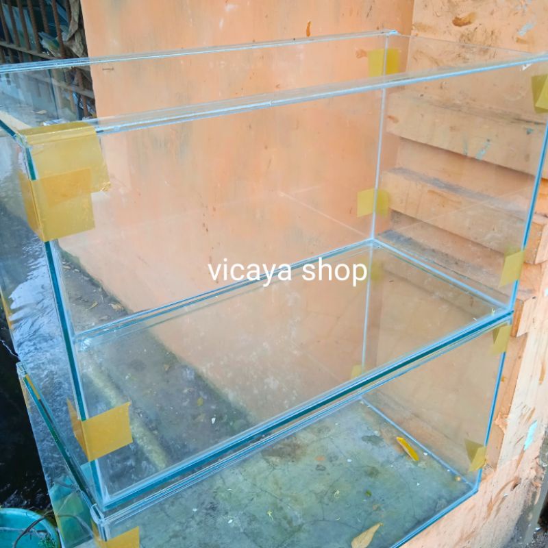 Aquarium kaca Ukuran 60x30x35