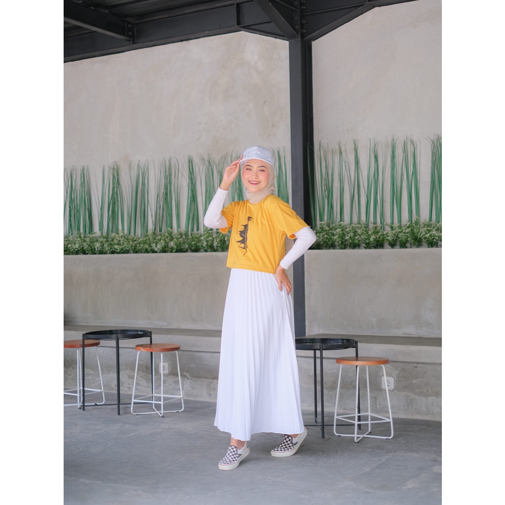 ZAHRA - Baju Kaos Crop Wanita COTTON QUILL