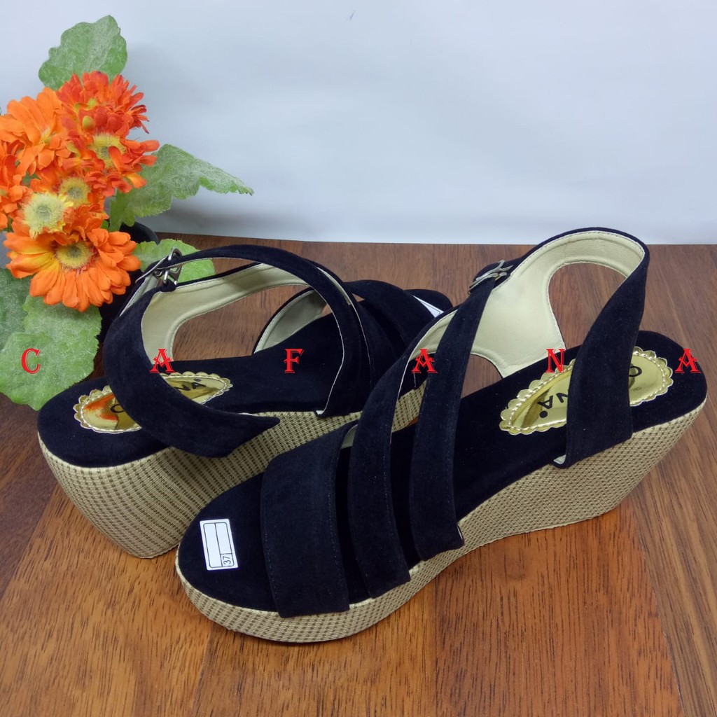 Cafana Wedges Wanita Tali SDW51