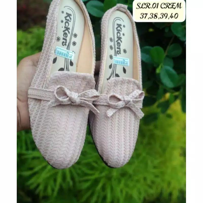 SLOP RAJUT KICKERS/SELOP RAJUT