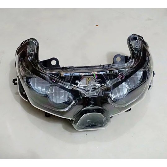 reflektor lampu depan yamaha xmax 250 b74 original