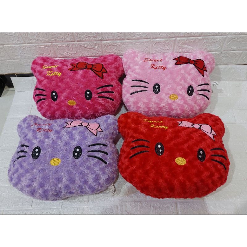 BANTAL KEPALA HELLO KITTY..bulu Snail