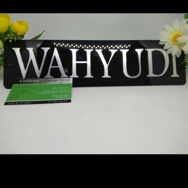 

Name board owner house mewah bahan aluminium dan acrylic