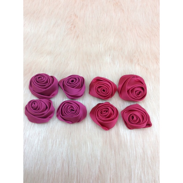 bunga mawar satin besar