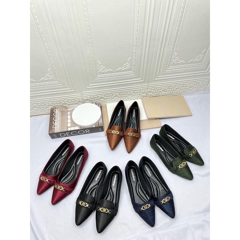 sepatu  flat shoes wanita kekinian terbaru bahan satin LOUISDEAR B30 1