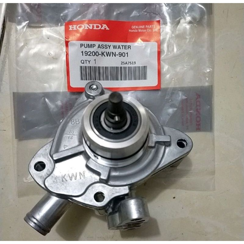 WATERPUMP WATER PUMP ASSY VARIO 125 150 KWN