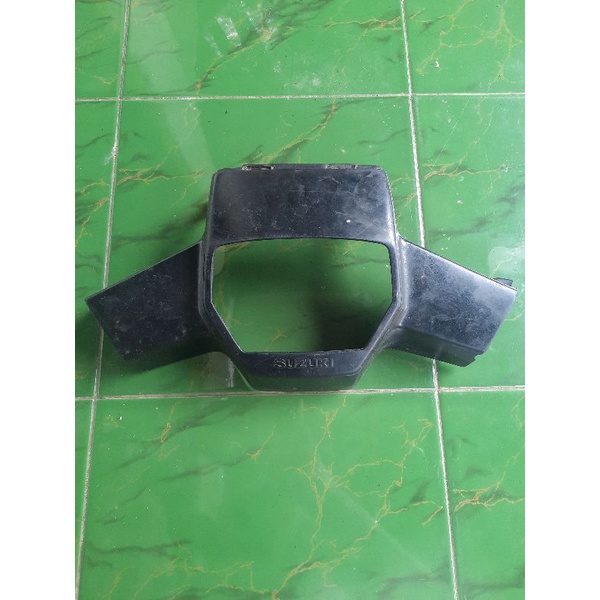 batok kepala atas suzuki rc100 bravo
