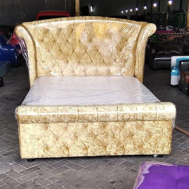 Divan Springbed Maharaja + Laci Uk. 160x200 (Promo Harga)