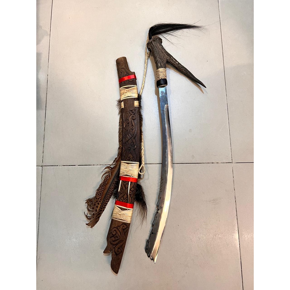 Mandau Dayak Original asli KALIMANTAN